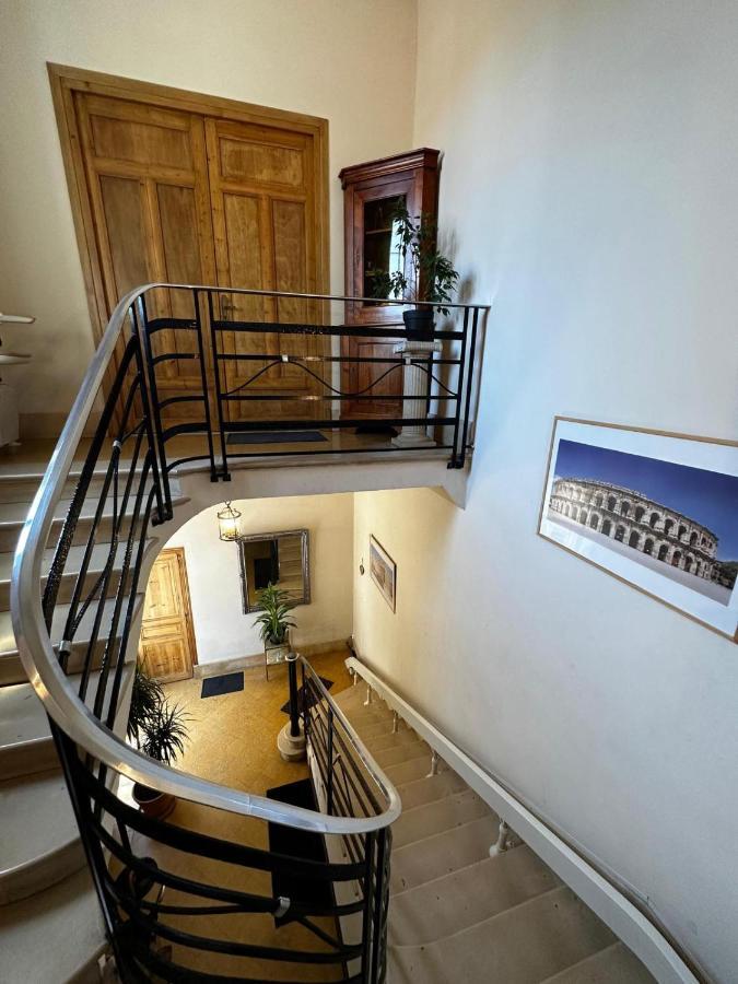 Appartement 4 A 8 Personnes, Spacieux De Standing Classe 4 Etoiles Nimes Ngoại thất bức ảnh