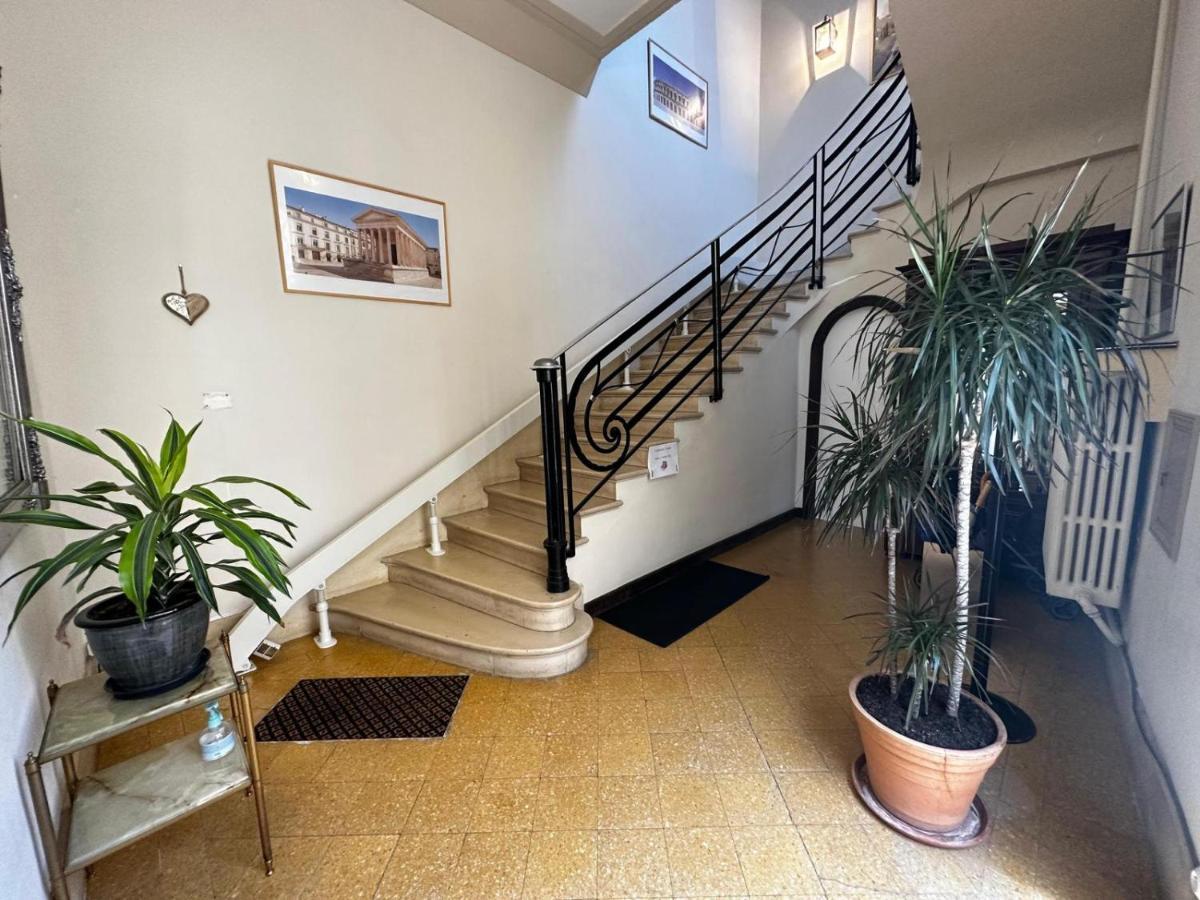 Appartement 4 A 8 Personnes, Spacieux De Standing Classe 4 Etoiles Nimes Ngoại thất bức ảnh