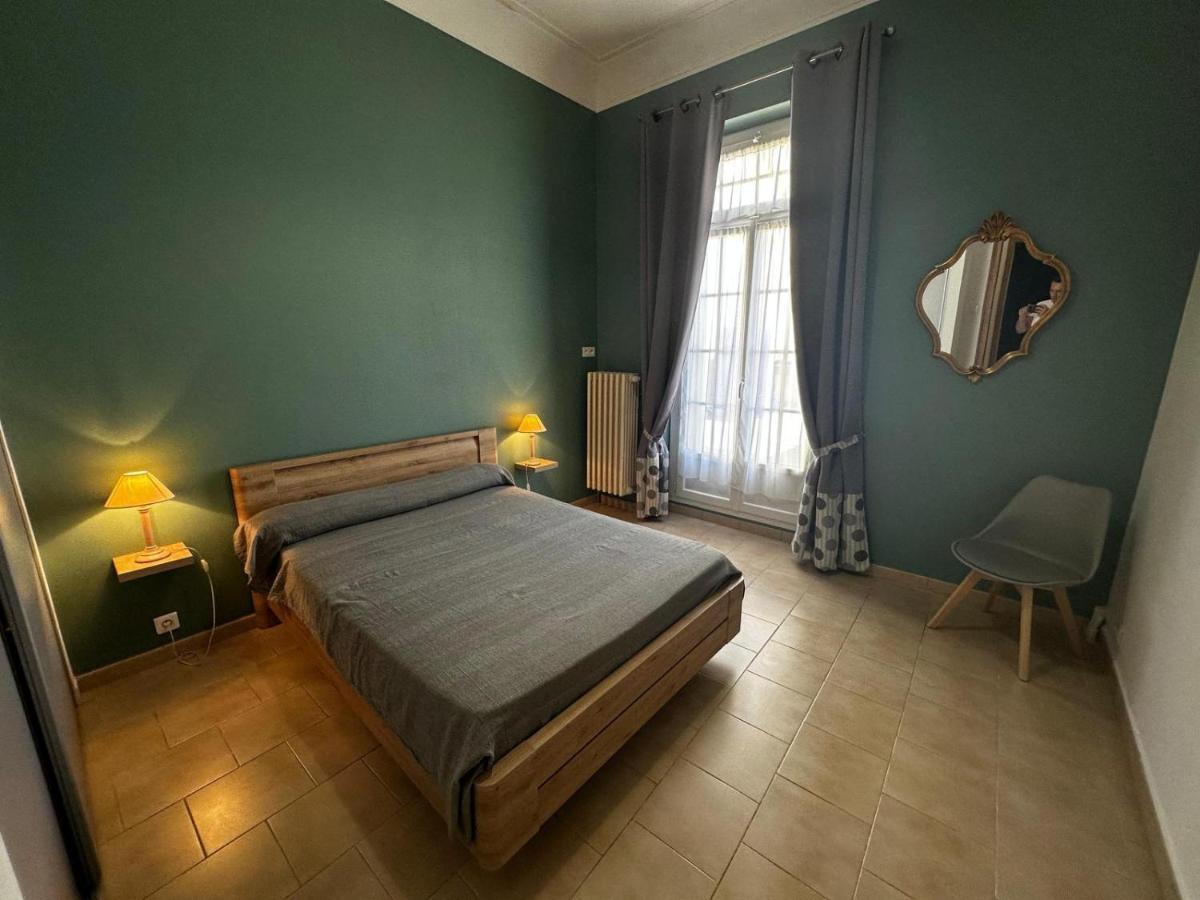 Appartement 4 A 8 Personnes, Spacieux De Standing Classe 4 Etoiles Nimes Ngoại thất bức ảnh