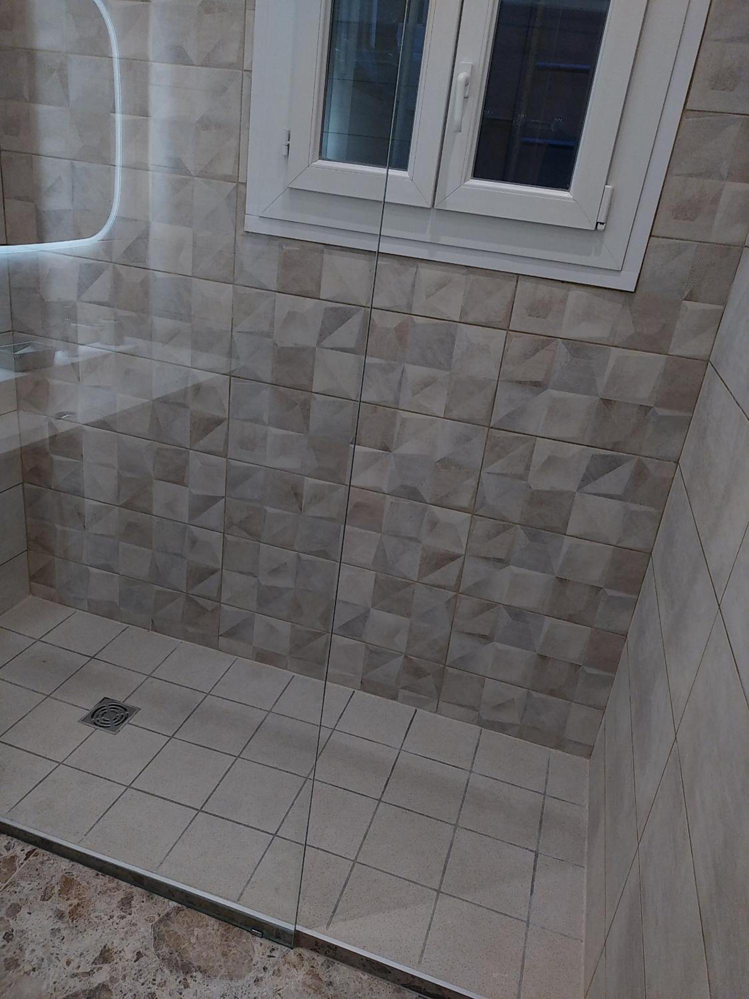 Appartement 4 A 8 Personnes, Spacieux De Standing Classe 4 Etoiles Nimes Ngoại thất bức ảnh