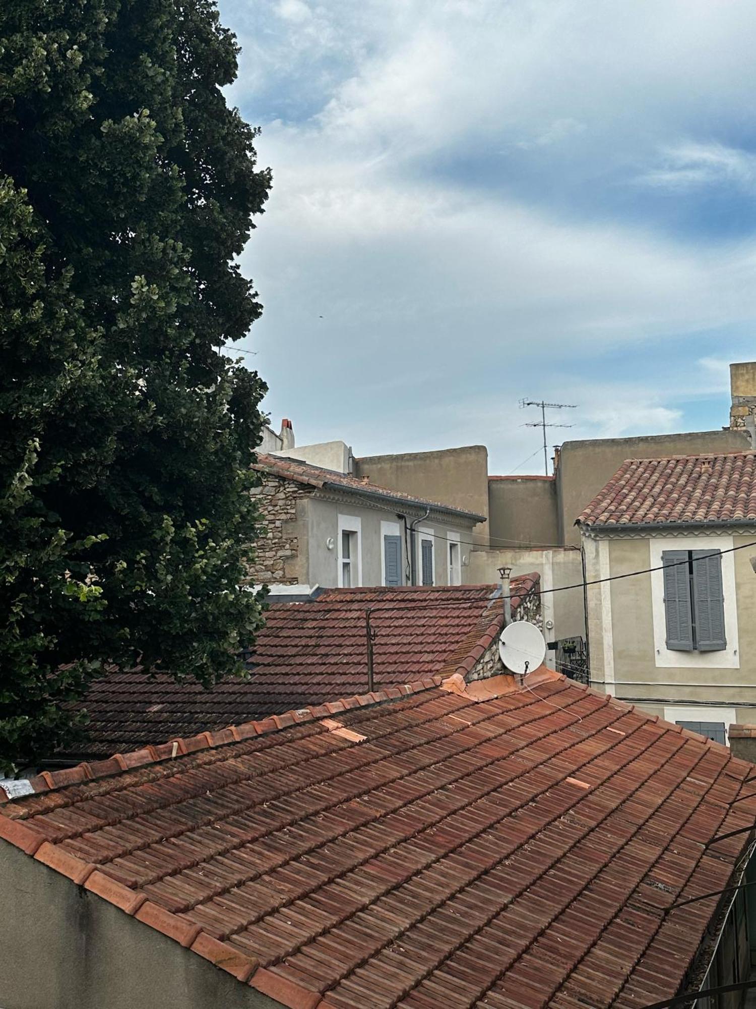 Appartement 4 A 8 Personnes, Spacieux De Standing Classe 4 Etoiles Nimes Ngoại thất bức ảnh