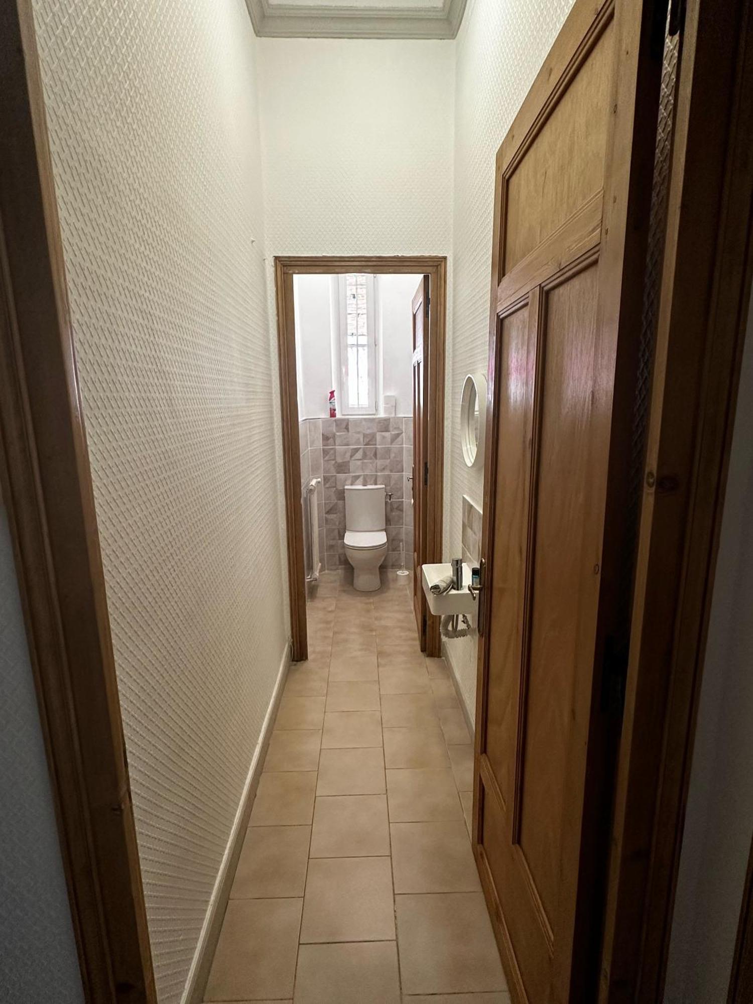 Appartement 4 A 8 Personnes, Spacieux De Standing Classe 4 Etoiles Nimes Ngoại thất bức ảnh