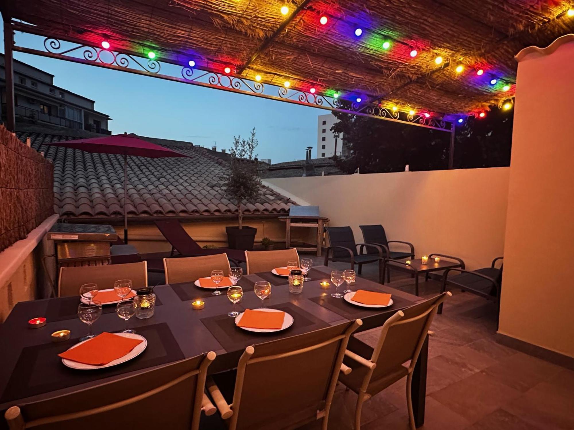 Appartement 4 A 8 Personnes, Spacieux De Standing Classe 4 Etoiles Nimes Ngoại thất bức ảnh